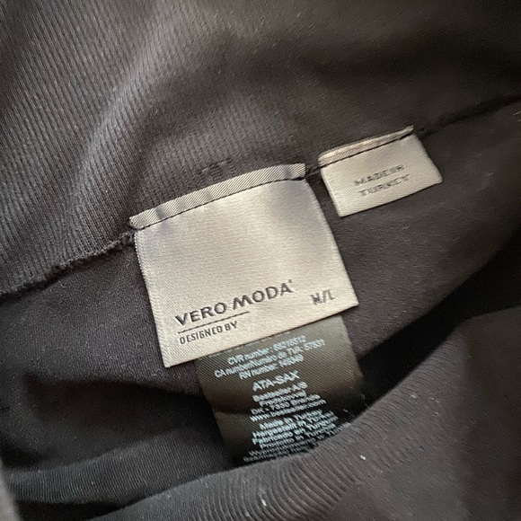 Vero Moda Black Leggings M/L - Picture 2 of 2
